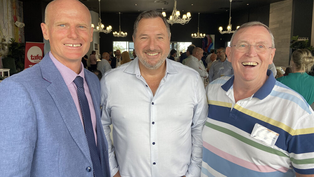 Mayor Glen Hartwig, Andrew Powell MP and David Ryan